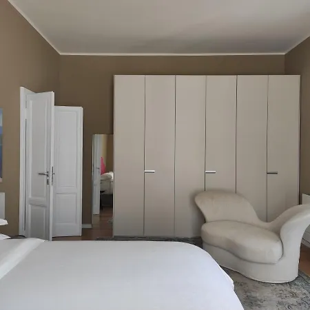 Kk *